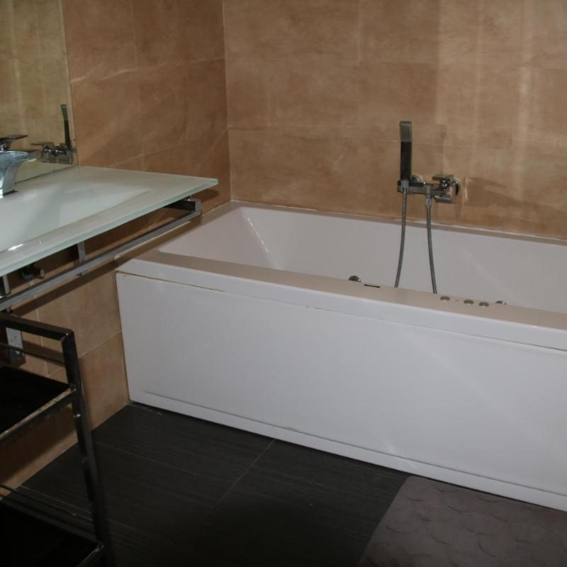 Hostal Burgales Milagro Екстериор снимка