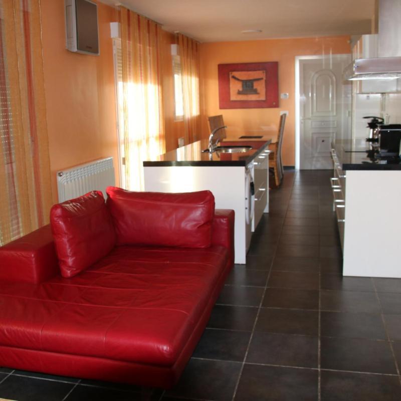 Hostal Burgales Milagro Екстериор снимка